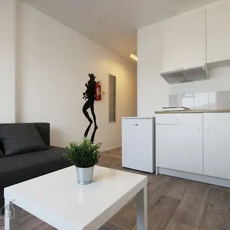 V.a.graiciuno G. 10 Apartment *